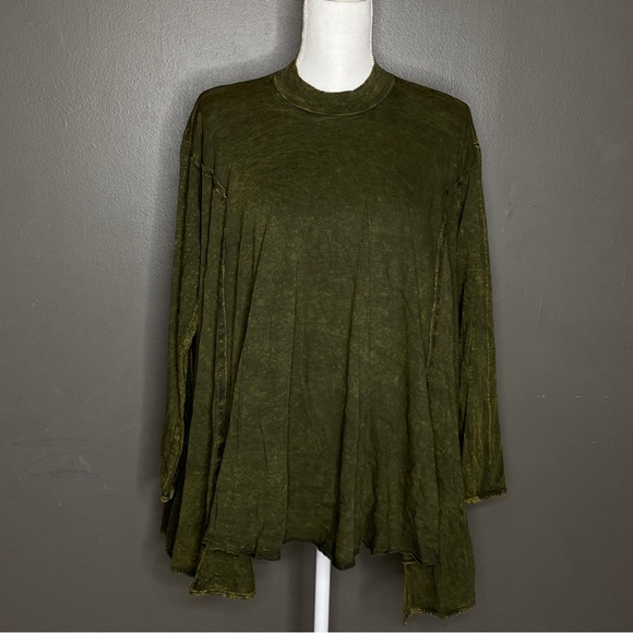 Altar'd State Long Sleeve Acid Wash Distressed Swing Mock Neck Top - Picture 2 of 12